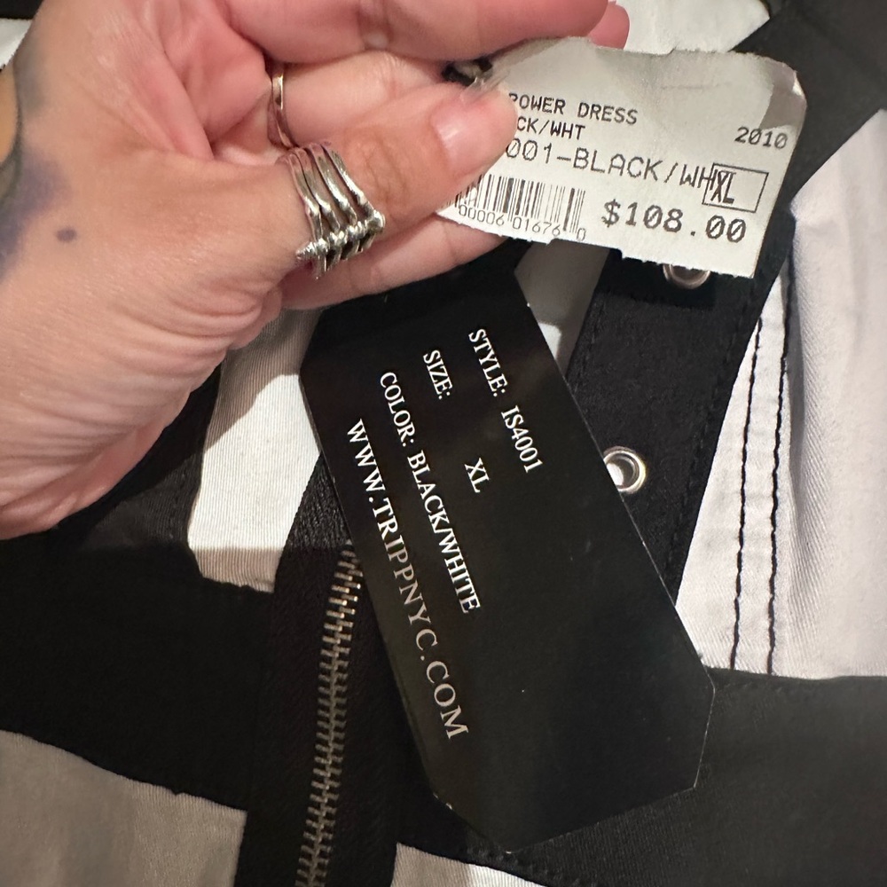 Tripp NYC Black and White Power Dress - Picture 2 of 2